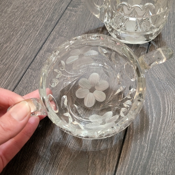 Cream and Sugar set - Picture 7 of 7